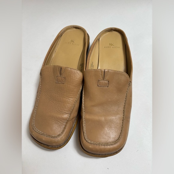 Ann Klein camel tan leather loafers‎ clogs flats square toe slip on mules size 7 - Picture 4 of 12